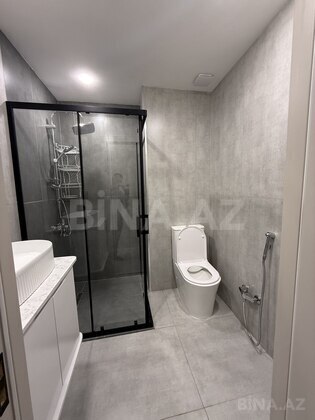 3 otaqlı Köhnə tikili, Xalqlar Dostluğu m., Bakı