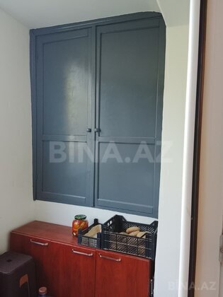 3 otaqlı Köhnə tikili, Xalqlar Dostluğu m., Bakı