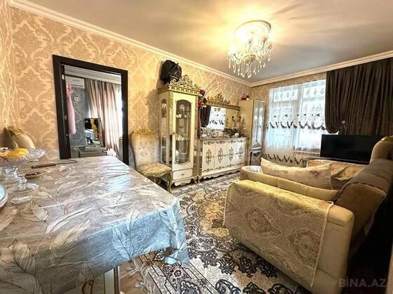 2 otaqlı Köhnə tikili, Neftçilər m., Bakı