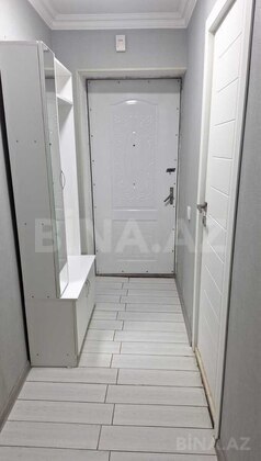 2 otaqlı Köhnə tikili, Elmlər Akademiyası m., Bakı