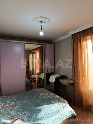 2 otaqlı Köhnə tikili, Bakıxanov q., Bakı