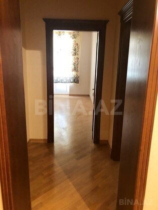 3 otaqlı Yeni tikili, Elmlər Akademiyası m., Bakı