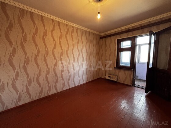 3 otaqlı Köhnə tikili, Xalqlar Dostluğu m., Bakı