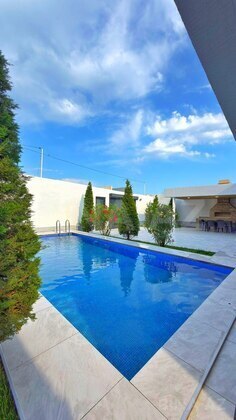 4 otaqlı Həyət evi/Bağ evi, Şüvəlan q., Bakı