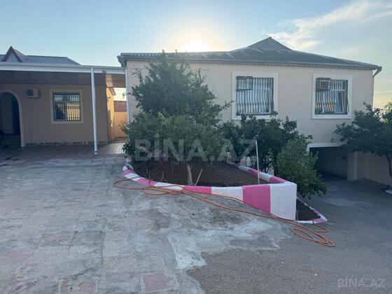 6 otaqlı Həyət evi/Bağ evi, Bülbülə q., Bakı