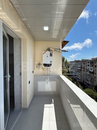 3 otaqlı Köhnə tikili, Həzi Aslanov m., Bakı