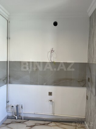 2 otaqlı Köhnə tikili, Yeni Günəşli q., Bakı