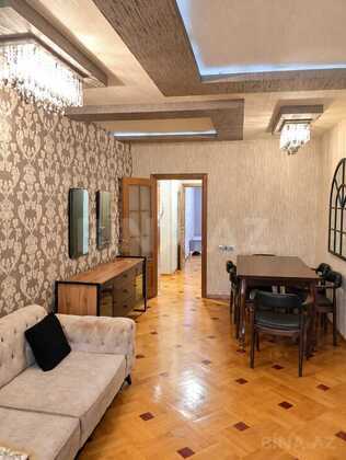 2 otaqlı Köhnə tikili, Nizami r., Bakı
