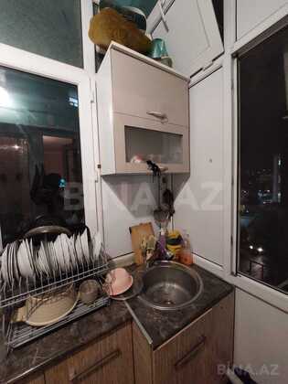 2 otaqlı Köhnə tikili, Neftçilər m., Bakı