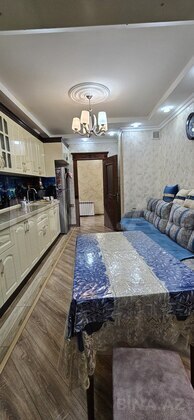 6 otaqlı Köhnə tikili, Sumqayıt