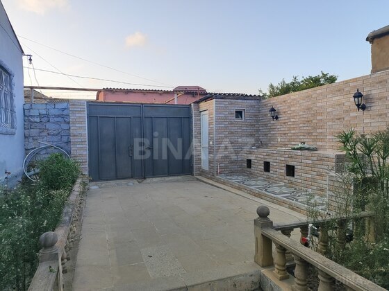 4 otaqlı Həyət evi/Bağ evi, Hövsan q., Bakı