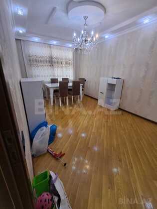 3 otaqlı Köhnə tikili, Sumqayıt