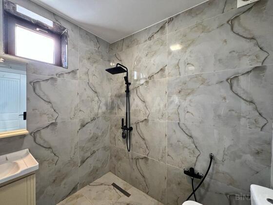 4 otaqlı Həyət evi/Bağ evi, Şüvəlan q., Bakı