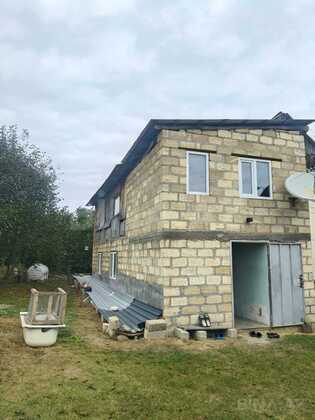 5 otaqlı Həyət evi/Bağ evi, Qusar