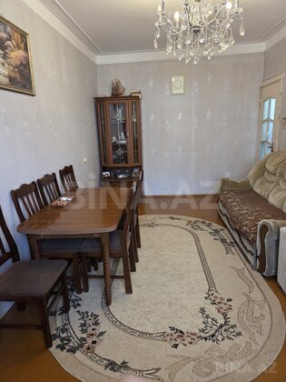3 otaqlı Köhnə tikili, Həzi Aslanov q., Bakı