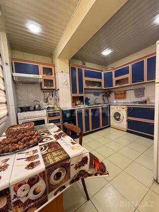 4 otaqlı Köhnə tikili, Həzi Aslanov m., Bakı