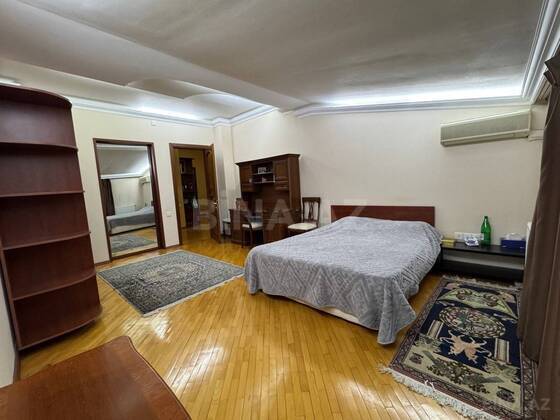 4 otaqlı Yeni tikili, Nizami m., Bakı