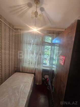 1 otaqlı Köhnə tikili, Elmlər Akademiyası m., Bakı
