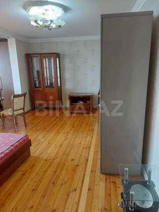 2 otaqlı Köhnə tikili, Əhmədli q., Bakı