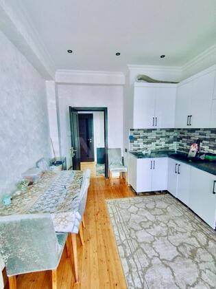 3 otaqlı Yeni tikili, Qara Qarayev m., Bakı