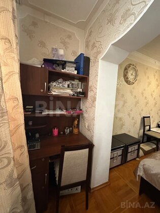 4 otaqlı Köhnə tikili, İnşaatçılar m., Bakı