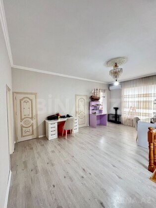 4 otaqlı Həyət evi/Bağ evi, Novxanı q., Bakı