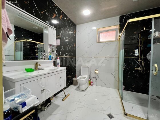 4 otaqlı Həyət evi/Bağ evi, Novxanı q., Bakı