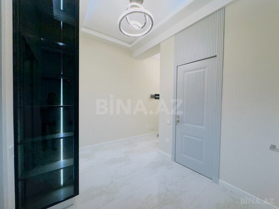 3 otaqlı Yeni tikili, Qara Qarayev m., Bakı