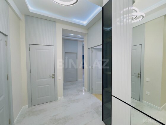3 otaqlı Yeni tikili, Qara Qarayev m., Bakı