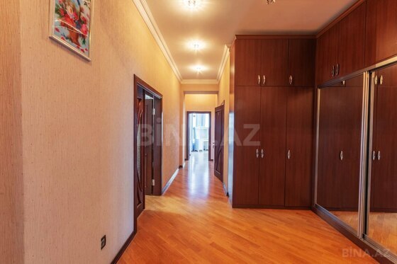 3 otaqlı Yeni tikili, İnşaatçılar m., Bakı
