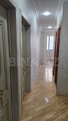3 otaqlı Köhnə tikili, Azadlıq Prospekti m., Bakı