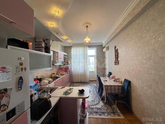 4 otaqlı Yeni tikili, Elmlər Akademiyası m., Bakı