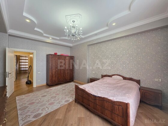 3 otaqlı Yeni tikili, Şah İsmayıl Xətai m., Bakı