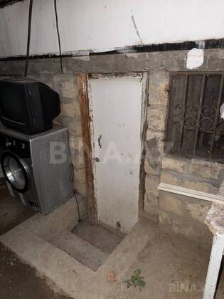 4 otaqlı Köhnə tikili, Xalqlar Dostluğu m., Bakı
