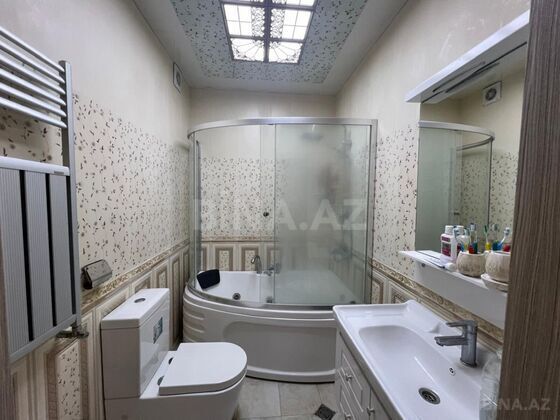 3 otaqlı Yeni tikili, Şah İsmayıl Xətai m., Bakı