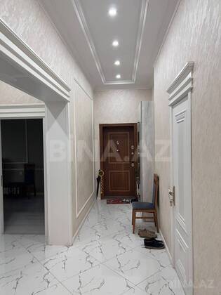 4 otaqlı Yeni tikili, Elmlər Akademiyası m., Bakı