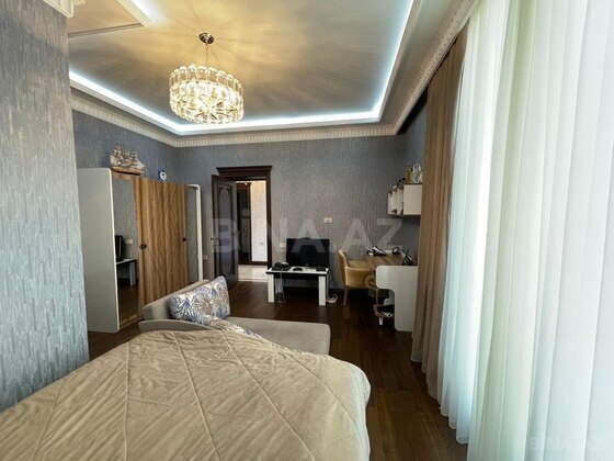 8 otaqlı Həyət evi/Bağ evi, Badamdar q., Bakı