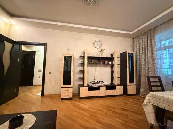 2 otaqlı Yeni tikili, Şah İsmayıl Xətai m., Bakı