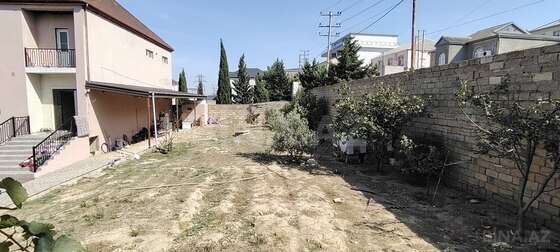 Torpaq Qaraçuxur q., Bakı
