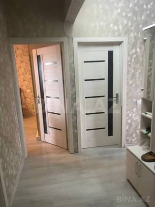3 otaqlı Köhnə tikili, Bakıxanov q., Bakı