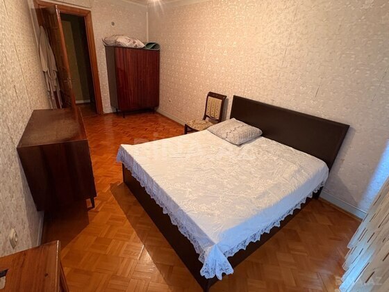 4 otaqlı Köhnə tikili, Həzi Aslanov m., Bakı