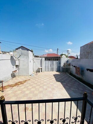 4 otaqlı Həyət evi/Bağ evi, Binəqədi q., Bakı