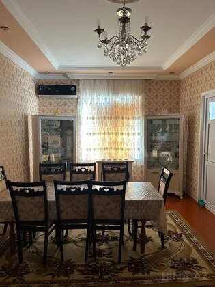 5 otaqlı Həyət evi/Bağ evi, Ucar