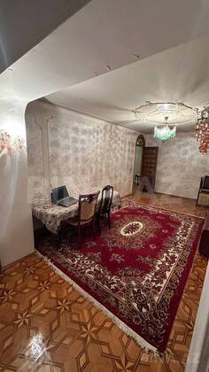 4 otaqlı Köhnə tikili, Həzi Aslanov m., Bakı