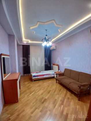 3 otaqlı Yeni tikili, İnşaatçılar m., Bakı
