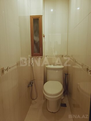 3 otaqlı Köhnə tikili, Həzi Aslanov m., Bakı