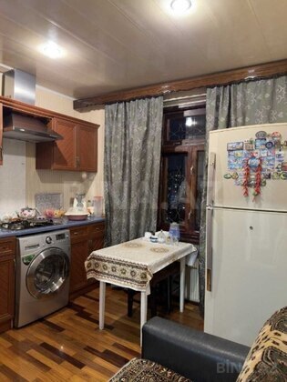 2 otaqlı Köhnə tikili, Neftçilər m., Bakı