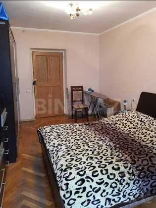 3 otaqlı Köhnə tikili, 28 May m., Bakı