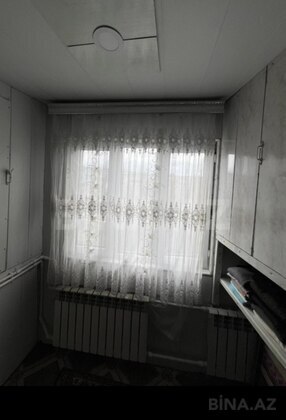 2 otaqlı Köhnə tikili, Neftçilər m., Bakı