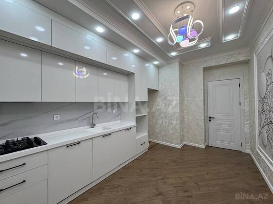 3 otaqlı Yeni tikili, Neftçilər m., Bakı